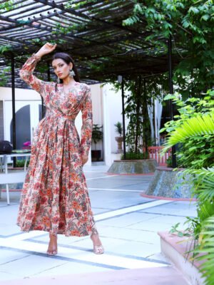 3 BUTTON LONG DRESS