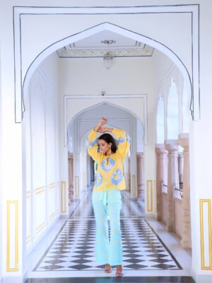 Chic Yellow Cotton Top for Girls – Soft, Stylish & Comfortable
